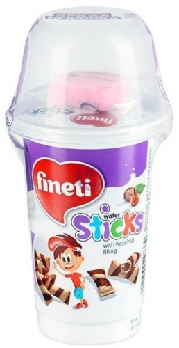 Трубочки Fineti, вафельные мини Stics с орех.нач. + игрушка, 45гр