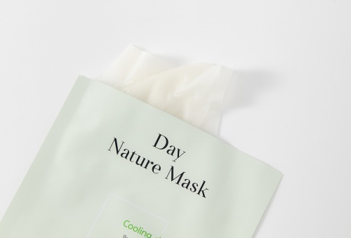 Маска для лица тканевая охлаждающая ЭЛМОЛУ Cooling day 1шт. Day Nature Mask