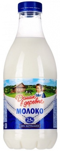 Молоко Домик в деревне пастеризованное 2,5%, 930мл
